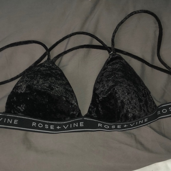 Velvet bralette Rose and vine Ardene - Picture 1 of 1